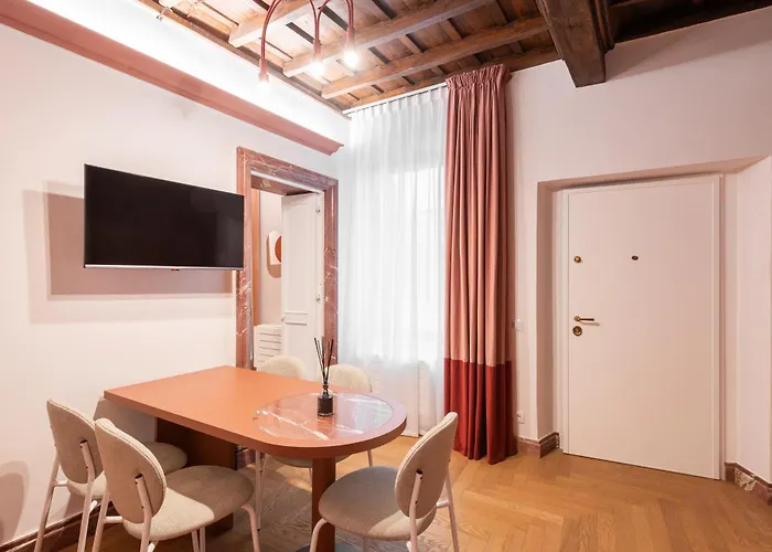 My Trevi & Διαμέρισμα Ρώμη